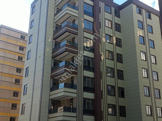 Dayı Yegen Emlak Doğukentte Satılık Site İçi Arakat 4+0 Daire