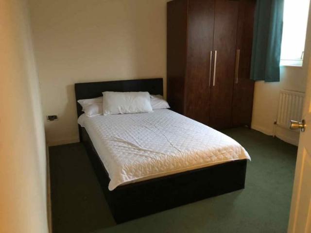 Days Close, Coventry CV1 1 bed in a house share to rent £475 pcm £110 pw