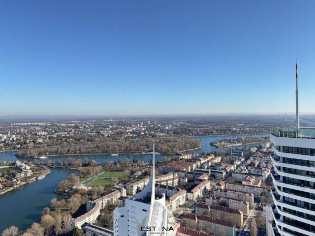 DC2 Luxusresidenz in Bestlage mit Panorama über das Kaiserwasser