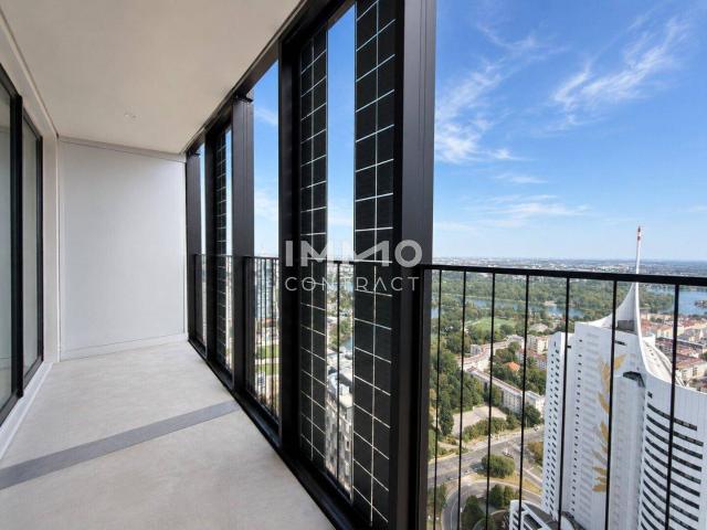 DC2 Tower: SKY RESIDENCES 32. Etage mit 10sqm Loggia ERSTBEZUG