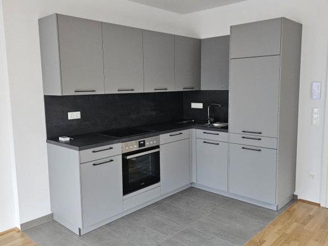 DG Wohnung mit 14m² großem Balkon | vollklimatisiert | TG Platz inkludiert | C14