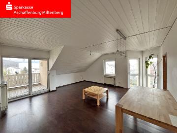 DG Wohnung mit gemütlicher Loggia in Miltenberg