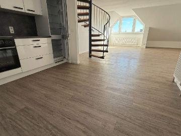 DG Maisonette inkl EBK / Laminat / Bad mit Fenster + Dusche u.v.m