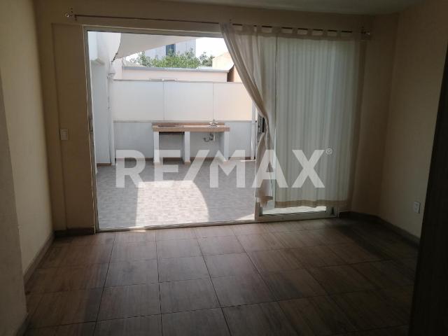 DGE Renta departamento colonia Alamos 4 recámaras y roof privado