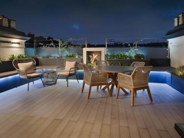 De Vere Gardens, Kensington, London 4 bed flat to rent £13,498 pcm £3,115 pw