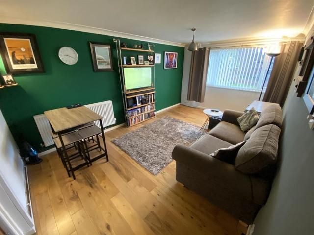 De Villiers Avenue, Liverpool, L23