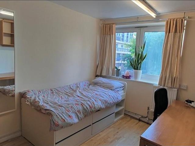De Beauvoir Rd, London, N1 1 bed in a house share to rent £875 pcm £202 pw