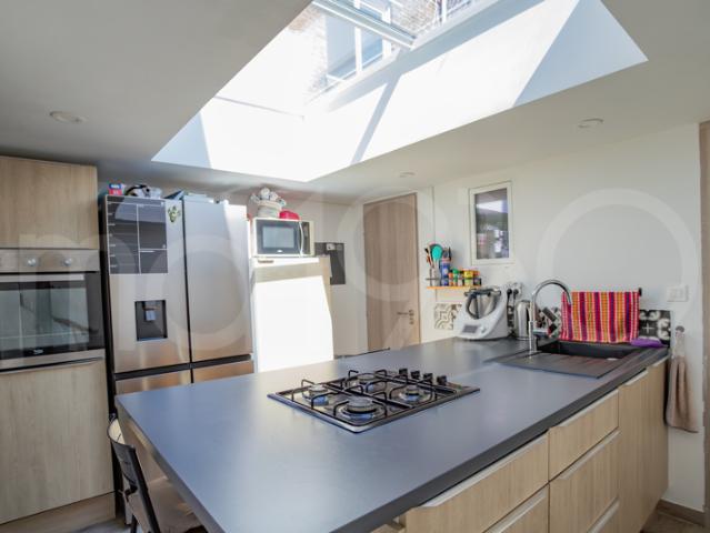 De beaux volumes: 3 chambres, dressing et aucun travaux