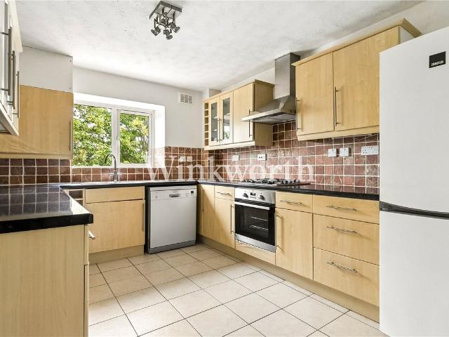 De Bohun Avenue, London N14, 2 bed flat to rent, £1,850 pcm | PrimeLocation