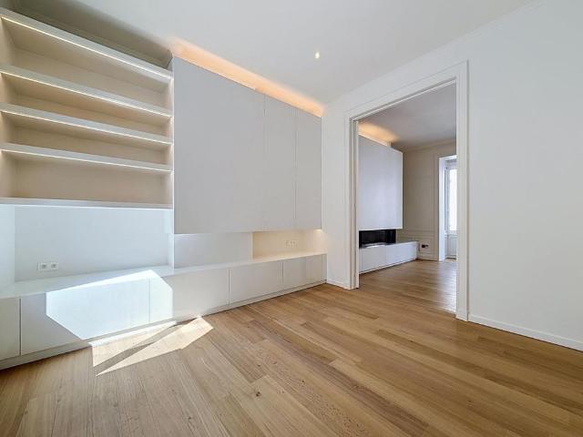 De Crayer: a splendid, renovated 5 bedroom mansion