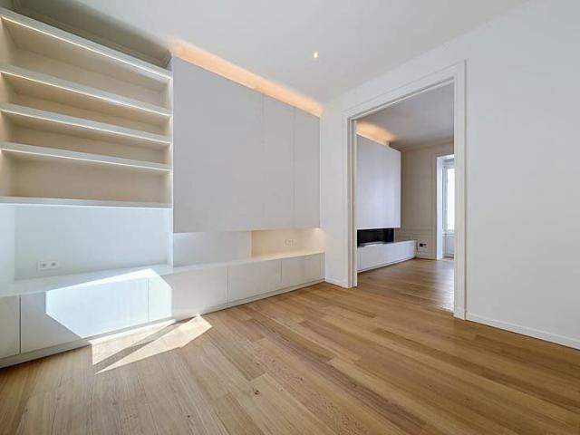 De Crayer: a splendid, renovated 5 bedroom mansion