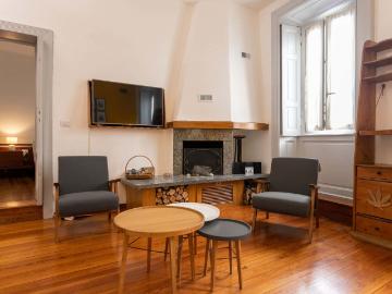 De Gradi Two Bedroom Apartment In Monza Near Milan