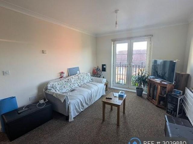 De Havilland Square, Ilford, IG1 2 bed flat to rent £1,850 pcm £427 pw