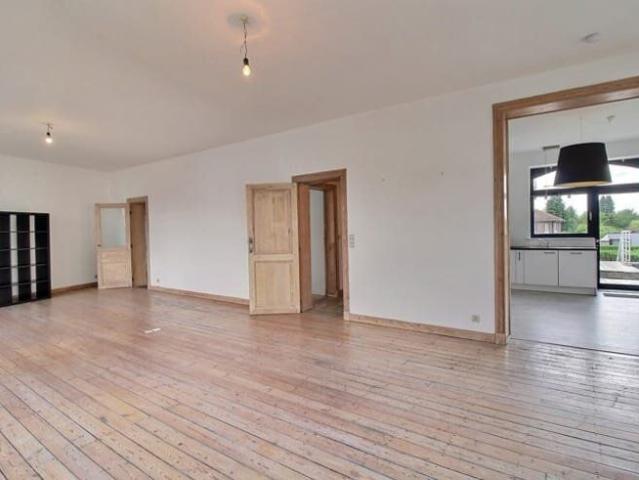 DE HOEK Spacious duplex 4 bedrooms + 2 bathrooms