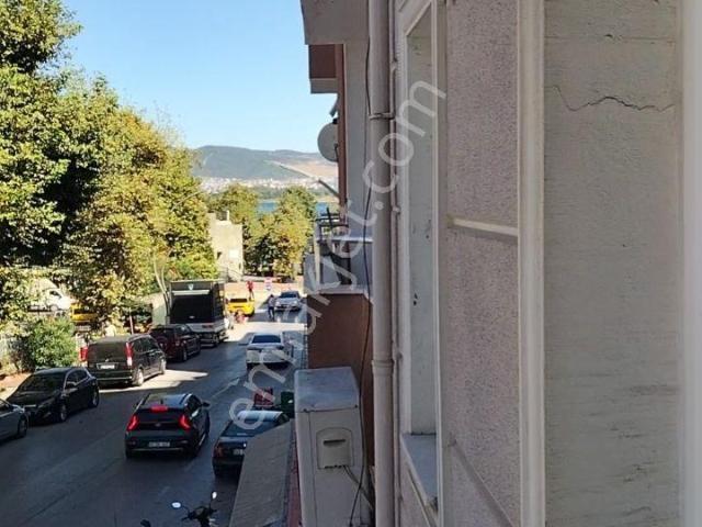 Değirmendere Merkez'de Yeni Bina 2+1 70 M2 Kiralık