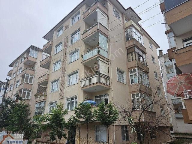 Değirmendere Yüzbaşılarda 4.ncü Kat 3+1 Satılık Daire