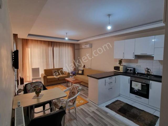 Değirmendere'de Güvenlikli Site İçerisinde Doğalgazlı Eşyalı Kiralık 2+1 Daire