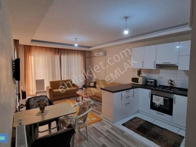 Değirmendere'de Site İçinde 2+1 Doğalgazlı Kiralık Daire