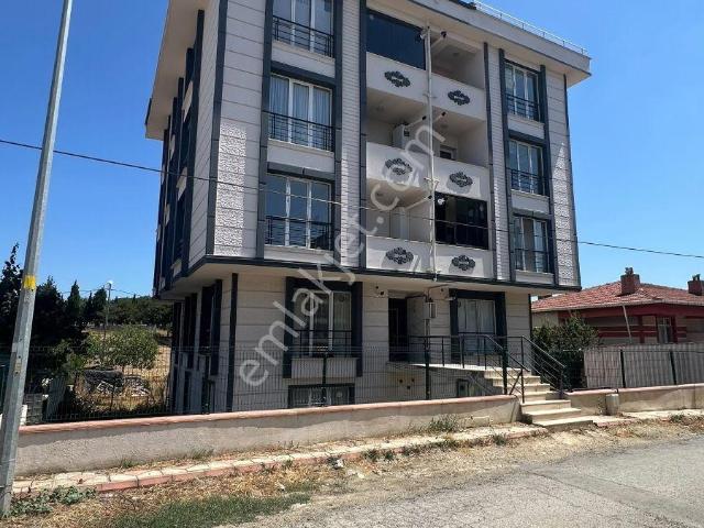 Değirmenköy`de 2+1 Kiralık Daire
