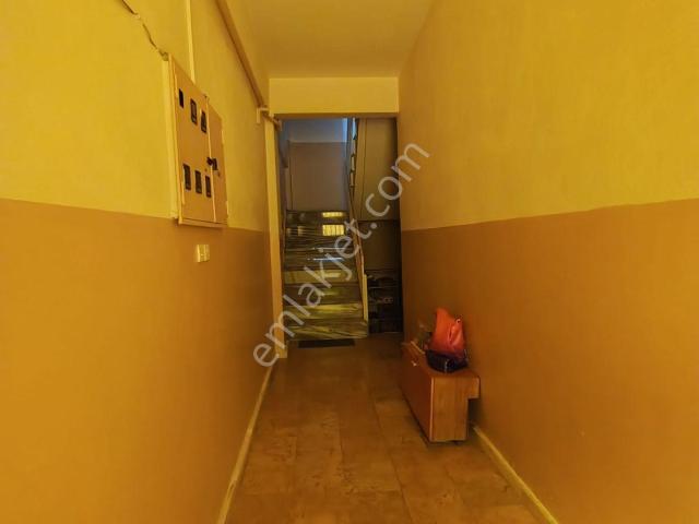 Değirmenlikızık Mah. 2+1 Kiralık Daire Cadde Ustu !