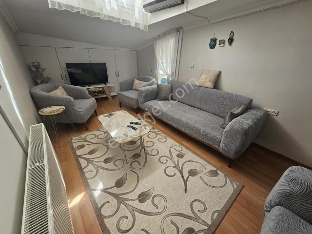 Değirmenönü Satılık Tek Tapu Cift Daire 5+2