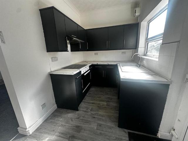 De Lacy Street, Ashton On Ribble. 2 bed terraced house to rent £750 pcm £173 pw