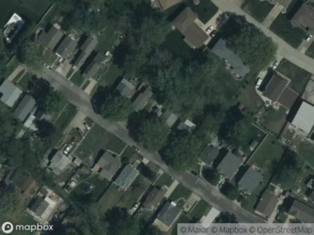 De Merville Ave
