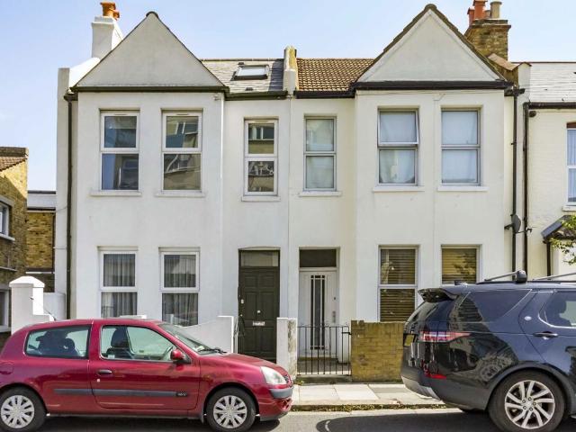 De Morgan Road, Sands End, London SW6, 3 bed flat to rent, £3,500 pcm | PrimeLocation