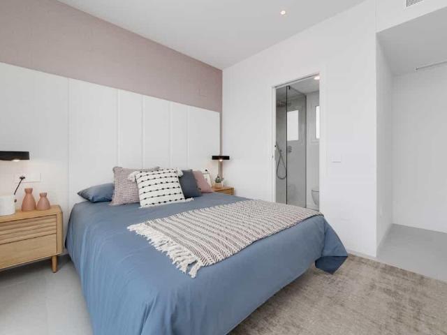 De nueva construcción, construido con altos estándares, Aloj. 0m² Alicante