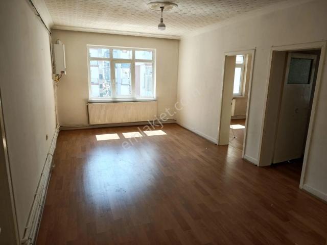 Demetevler 408.cadde Üzerinde 3+1 Kombili Kiralık Daire