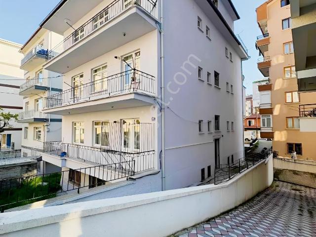 Arslan Emlak'tan Demetevlerde 2+1 Kiralık Daire