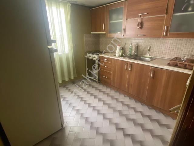 Demetten Gülyakada 2+1 Kısmen Eşyalı Kiralık Daire.