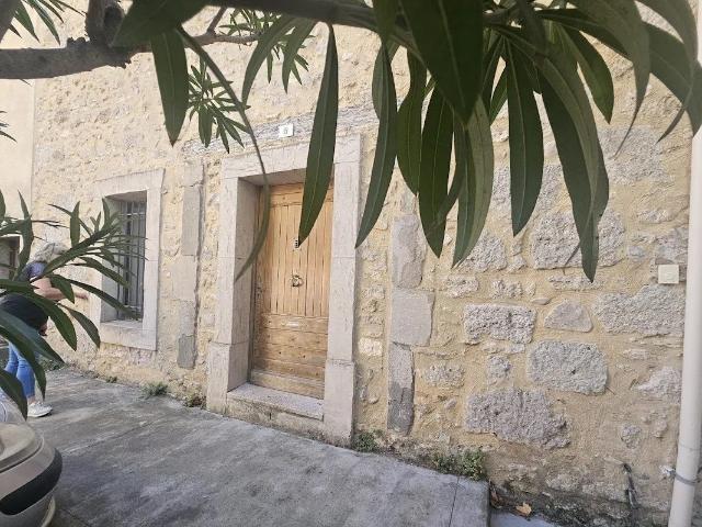 Demeure du 16 ème siècle issue d'un ancien château renaissan. 190m² Lagrasse