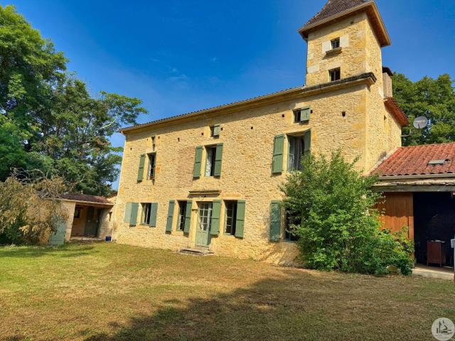 Demeure de charme avec piscine 227m² Saint Martin le Redon