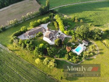 Demeure De Charme Du Xvii siécle En Quercy Blanc Sur Une Hau. 320m² Castelnau Montratier
