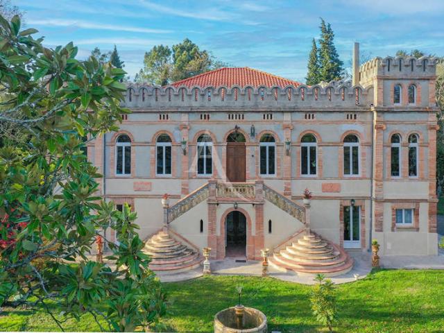 Demeure de prestige Lévignac Isle Jourdain 15 pièce s 460 m2