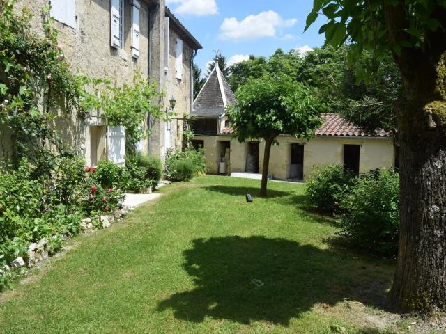 Demeure de prestige 758m² Le Brouilh Monbert