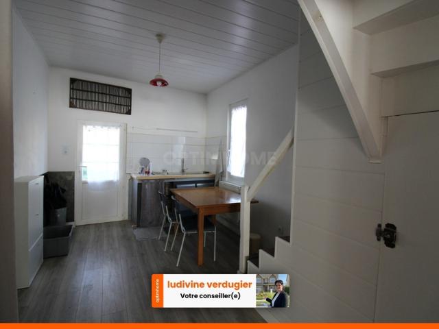 Demeure plain pied de 200 m² avec logement indépendant et jardin à LAGRUERE 47400