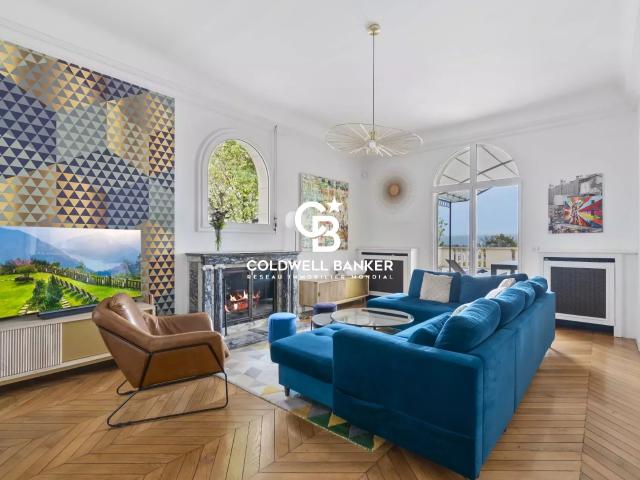 Demeure d'exception 565m2 Limite St Germain