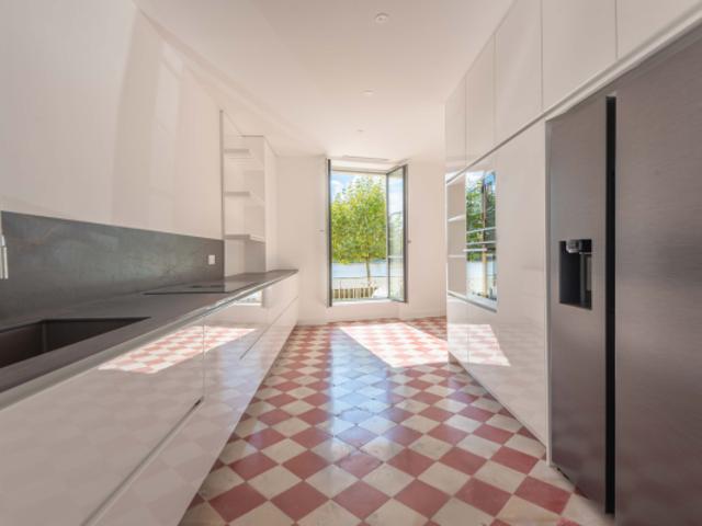 DEMEURE EN PIERRE 169 M2 VUE GARONNE