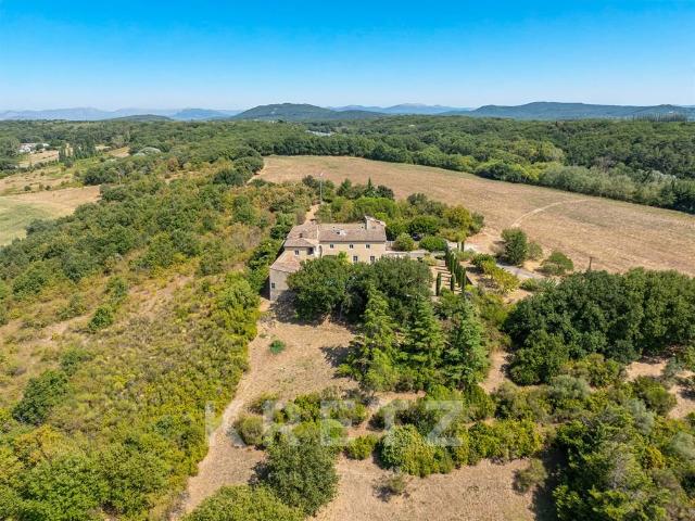 Demeure Templière à vendre en campagne de Montélimar DROME 536m² Montélimar