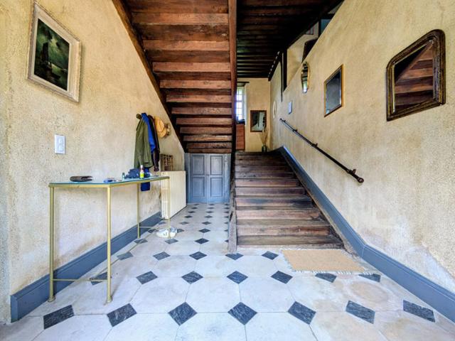 Demeure 8 pièces 252 m²