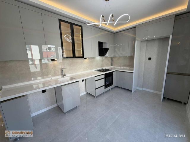 DEMİRTAŞ'DAN Karakaya'da Botanik Park Yanı Sıfır Full Yapılı 3+1