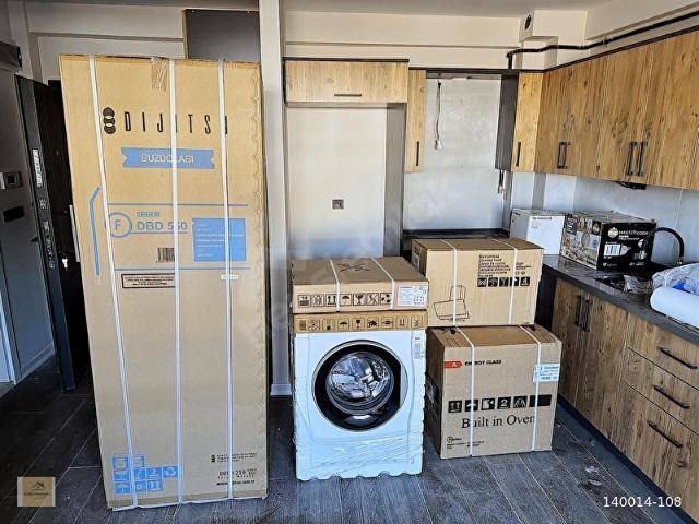 DEMİR GYO HASTAHANE KARŞISI 1+1 SIFIR KİRALIK EŞYALI DAİRE