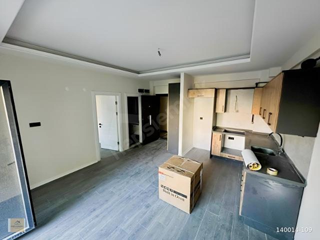 DEMİR GYO HASTAHANE KARŞISI 1+1 SIFIR SATILIK DAİRE