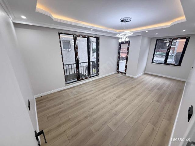 DEMİR İNŞAAT MERKEZİ KONUM YERDEN ISITMALI 2+1 SIFIR DAİRE