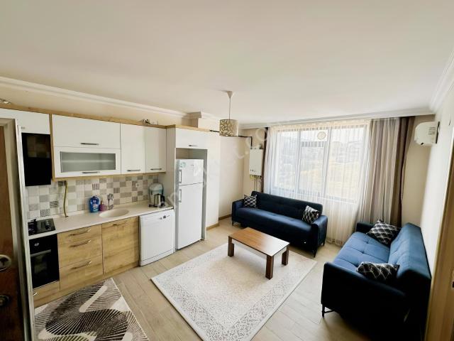 Demir Gyo 17 Eylülde Sıfır Eşyalı 1+1 Kiralık Merkeze Çok Yakın