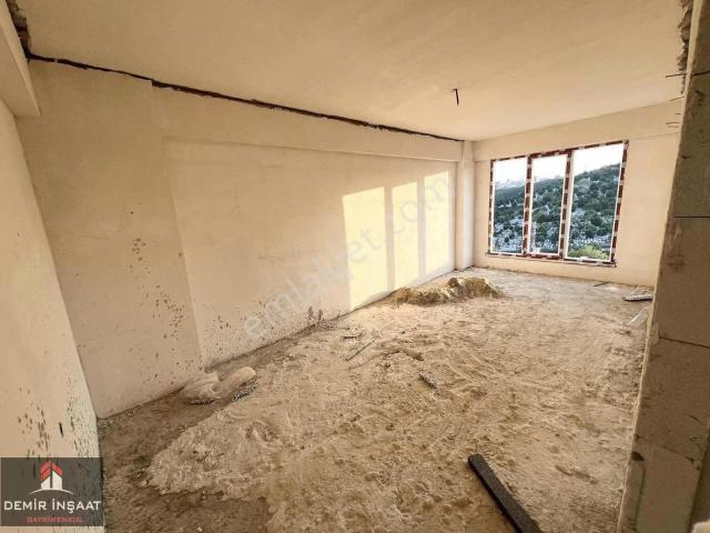 Demir İnşaat'tan Yayla Mah'de Otoparklı Sıfır Ara Kat Daireler
