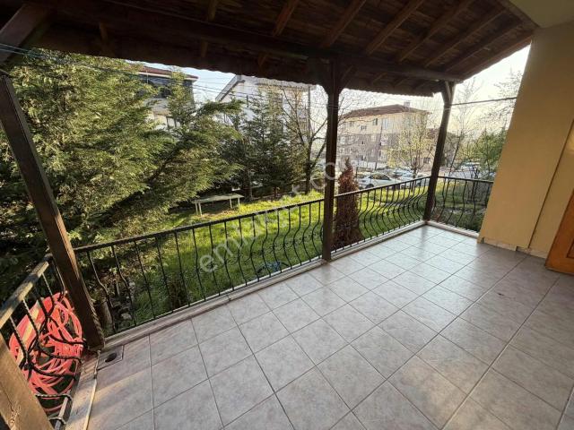 Demirbaş Gayrimenkulden Konuralp Bölgesinde Kiralık Müstakil 2+1