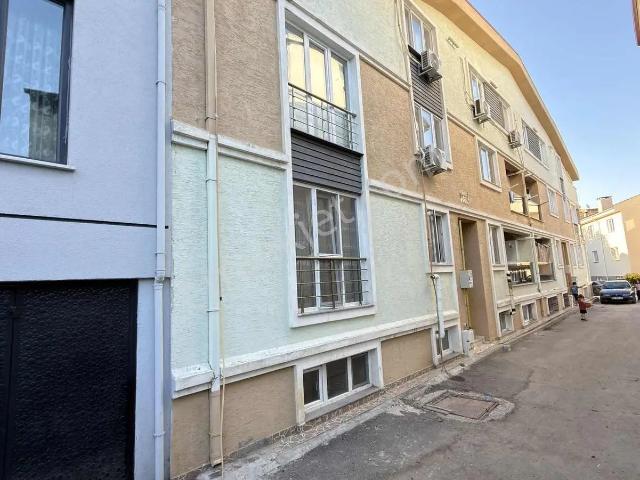 Demirci'de Kiralık 2+1 Bahçeli Daire